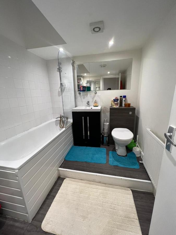Twin Room Earls Court Central London - Shared Accommodation エクステリア 写真